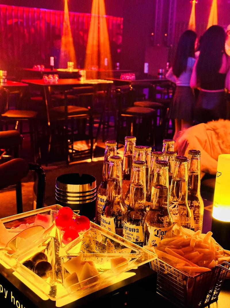 大同商务KTV：中低端商务场所-新荣区ktv预订